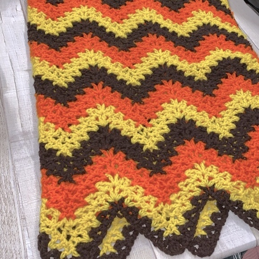 Vintage crochet knit blanket throw - Picture 2 of 4